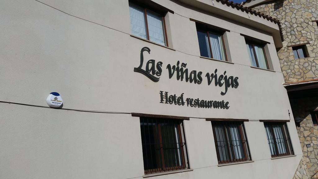 Hotel Restaurante Vinas Viejas Fuentes de Ayodar Bagian luar foto